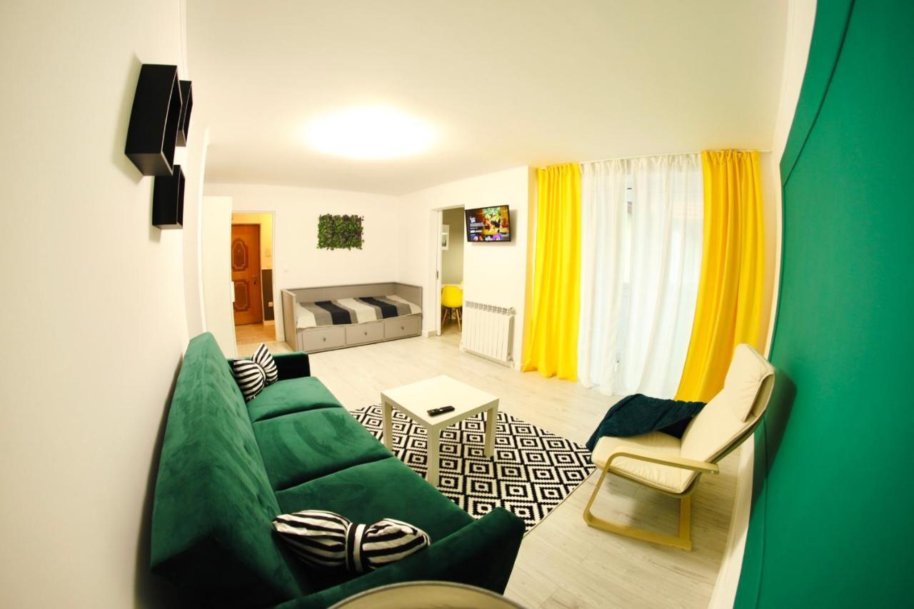 Studio F13 Topliţa Exteriör bild